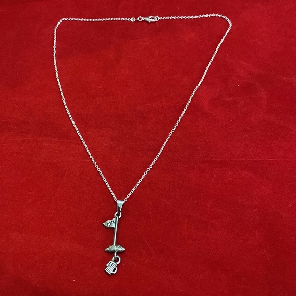 Golfer Necklace 19th Hole Flag Beer Mug - Picture 5 of 5